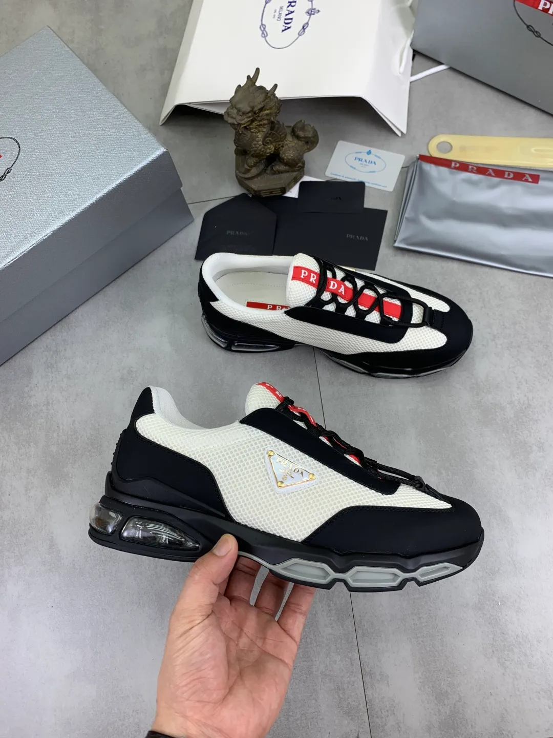 Men's men's shoes 💰P660 💰[New model] The top version is now available on the official website, 🆘 Air-cushion shock-absorbing thick-soled trendy brand (Prada) is the main popular model, avant-garde and versatile fashionable men's shoes, private version mold opening, cowhide surface splicing 1:1.. Simple fashion, original imported cowhide feet; the atmosphere and personality are more fashionable, eye-catching and pursuing class. It will subvert the old idea and be a must-have for fashion trendsetters with you! Must keep it for yourself ! Tall and comfortable, large and low, high-end quality workmanship. Code number: 38-45; 4 colors available.